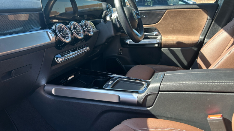 Mercedes-Benz GLB 220d 4Matic AMG Line Premium 5dr 8G-Tronic Diesel Estate